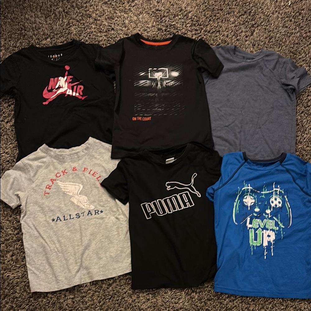 Black and Gray Short Sleeve Tees with Graphic Designs